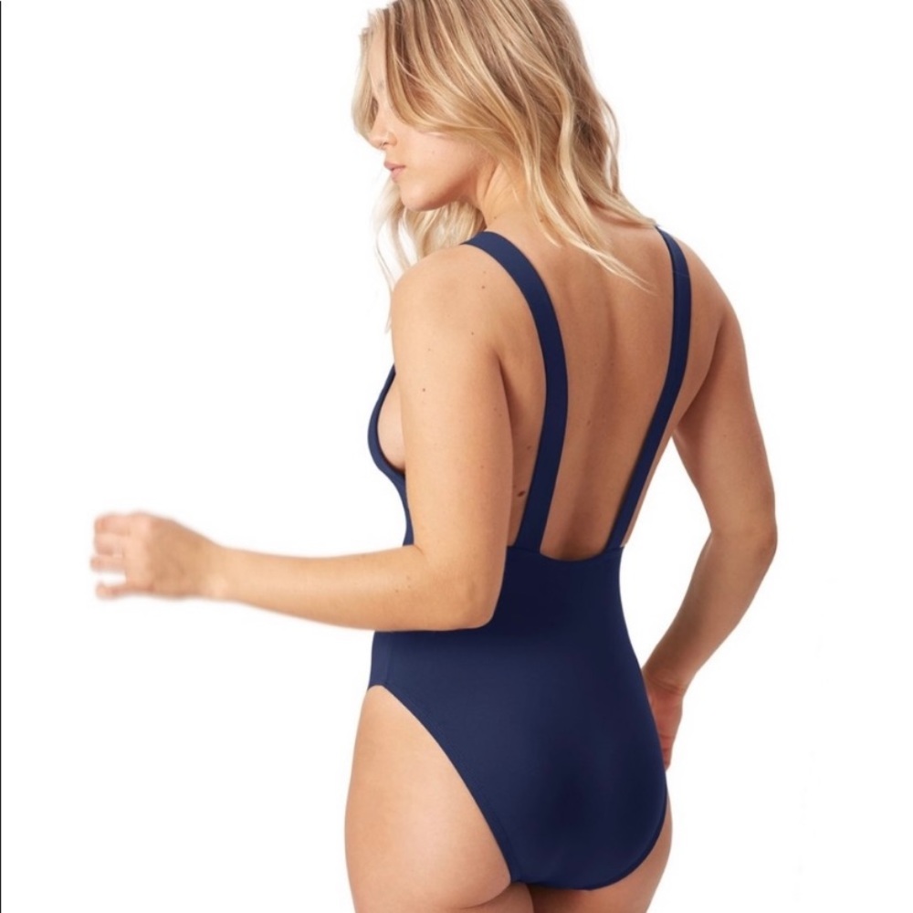 Andie swim Navy Montauk one piece